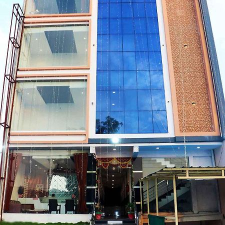 Hotel Gayatri Palace Godarpura Dış mekan fotoğraf