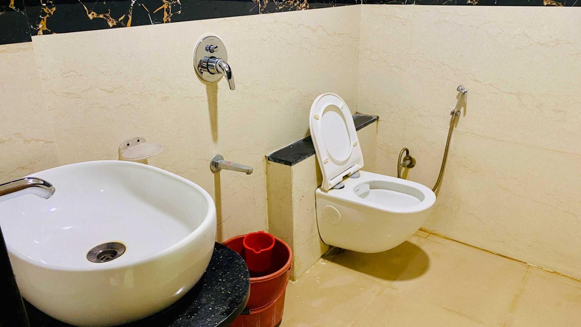 Hotel Gayatri Palace Godarpura Dış mekan fotoğraf