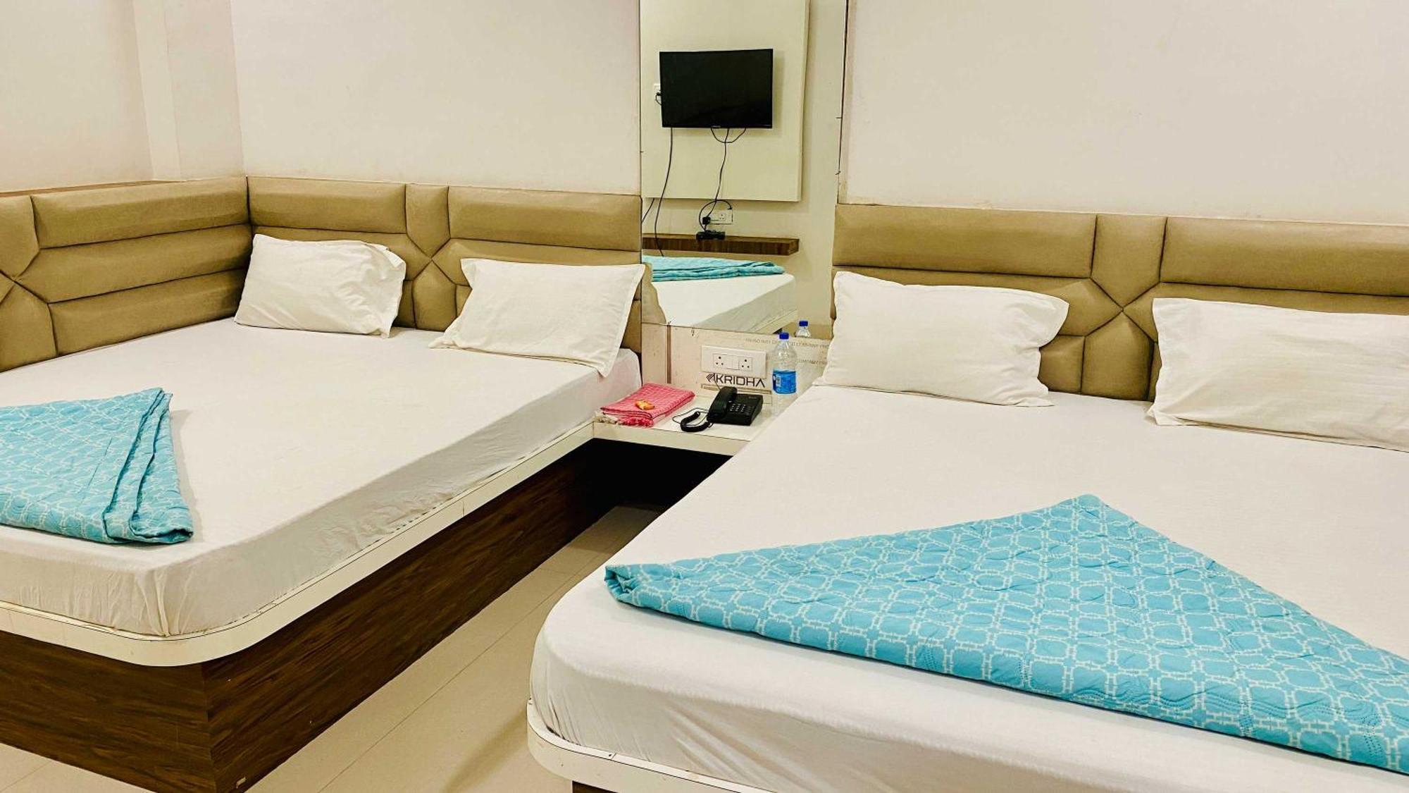 Hotel Gayatri Palace Godarpura Dış mekan fotoğraf