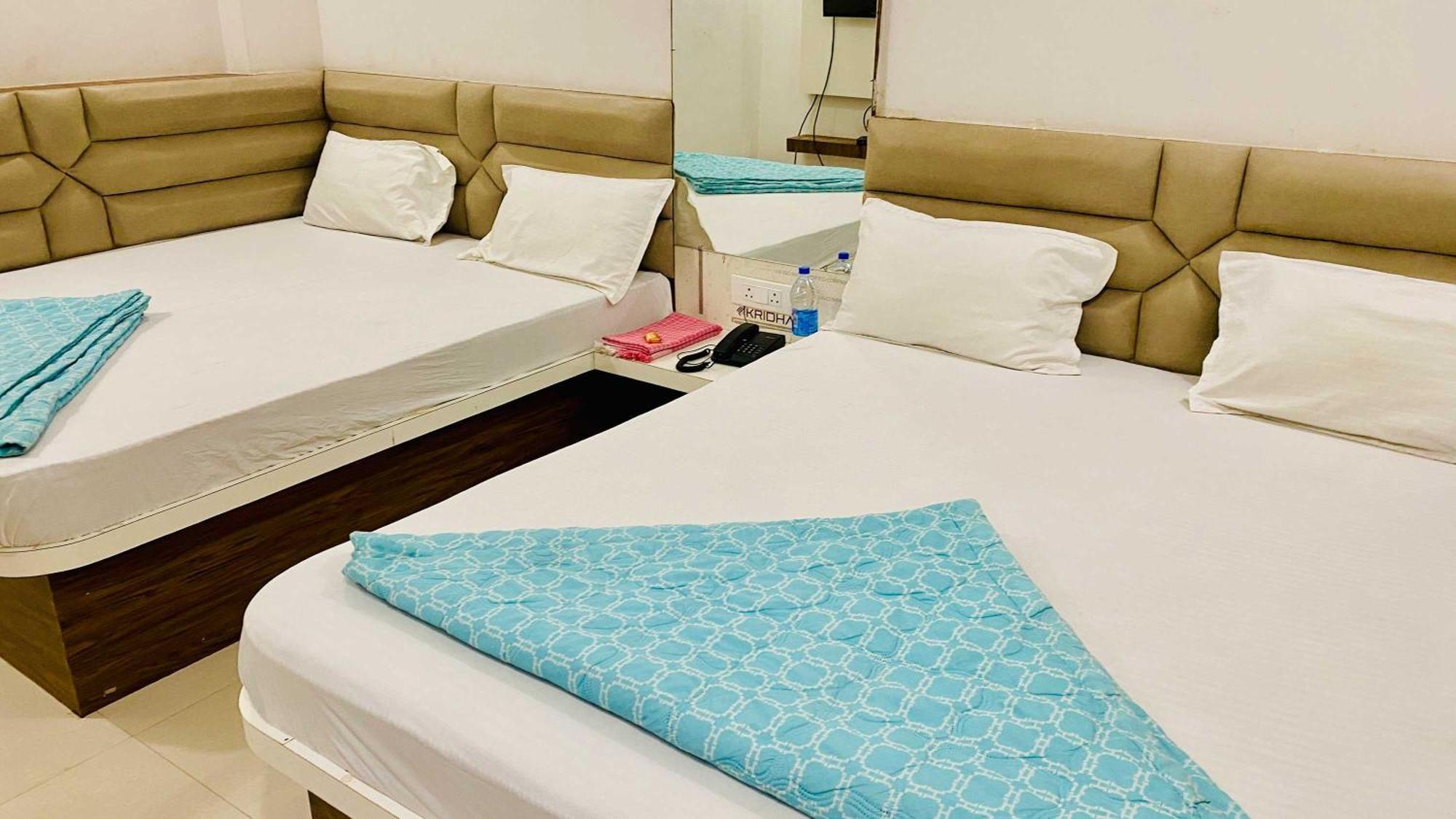 Hotel Gayatri Palace Godarpura Dış mekan fotoğraf